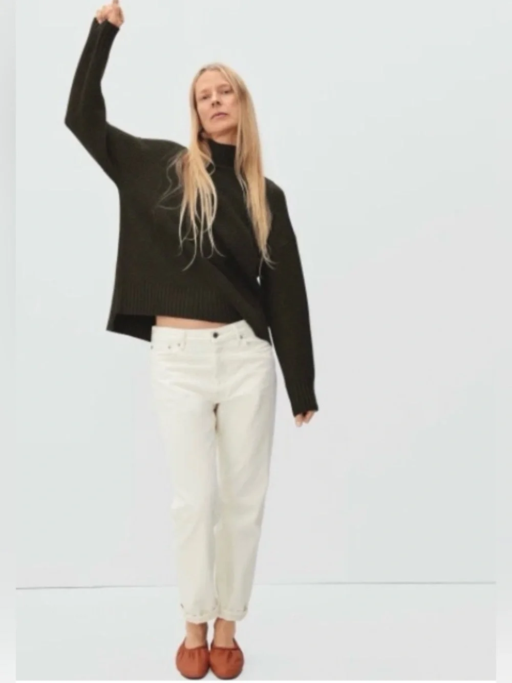 Everlane Stroopwafle Recycled Cashmere Sweater, size M